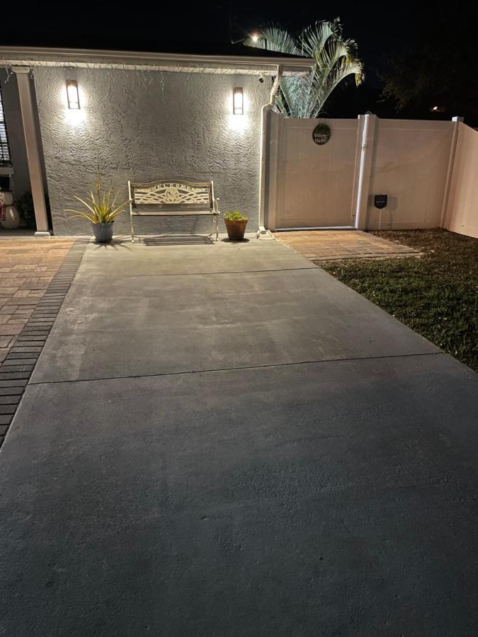 The Little Paris Suite Tampa Exterior foto